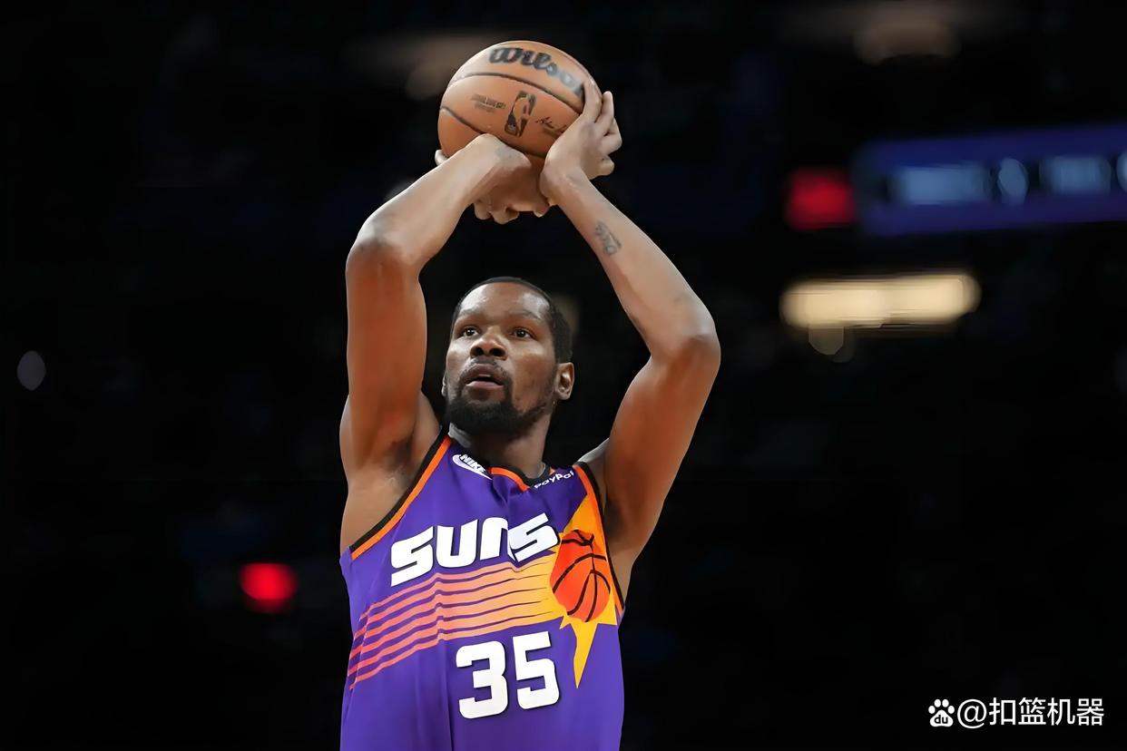 lol官方-冲刺阶段NBA季后赛焦点战；俄克拉荷马雷霆回应争议；更衣室稳定；资深球员宣示担当的简单介绍